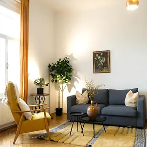 Apartment Stilvolles Im Zentrum - Free Parking, Graz